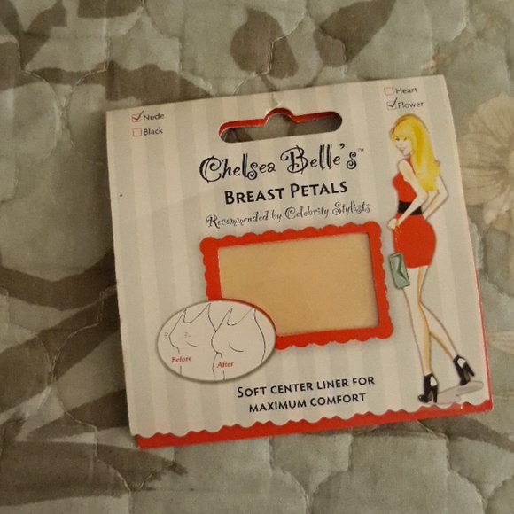 CHELSEA BELLES Other - CHELSEA BELLES BREAST PETALS
